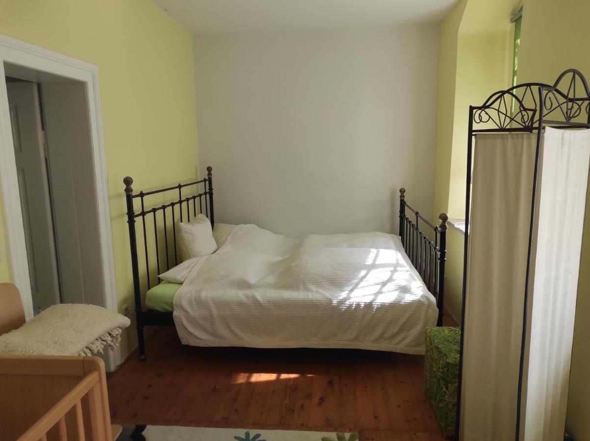 Schoene Gemuetliche Ferienwohnung Am Saaleradweg Grosseutersdorf Bagian luar foto